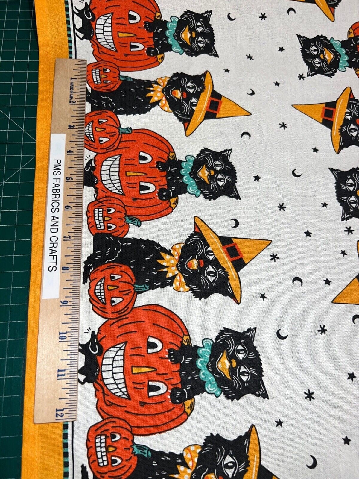 MODA 100% cotton toweling fabric Halloween Meow 920 313 - 16 in x 36 in pumpkins - free shipping to USA